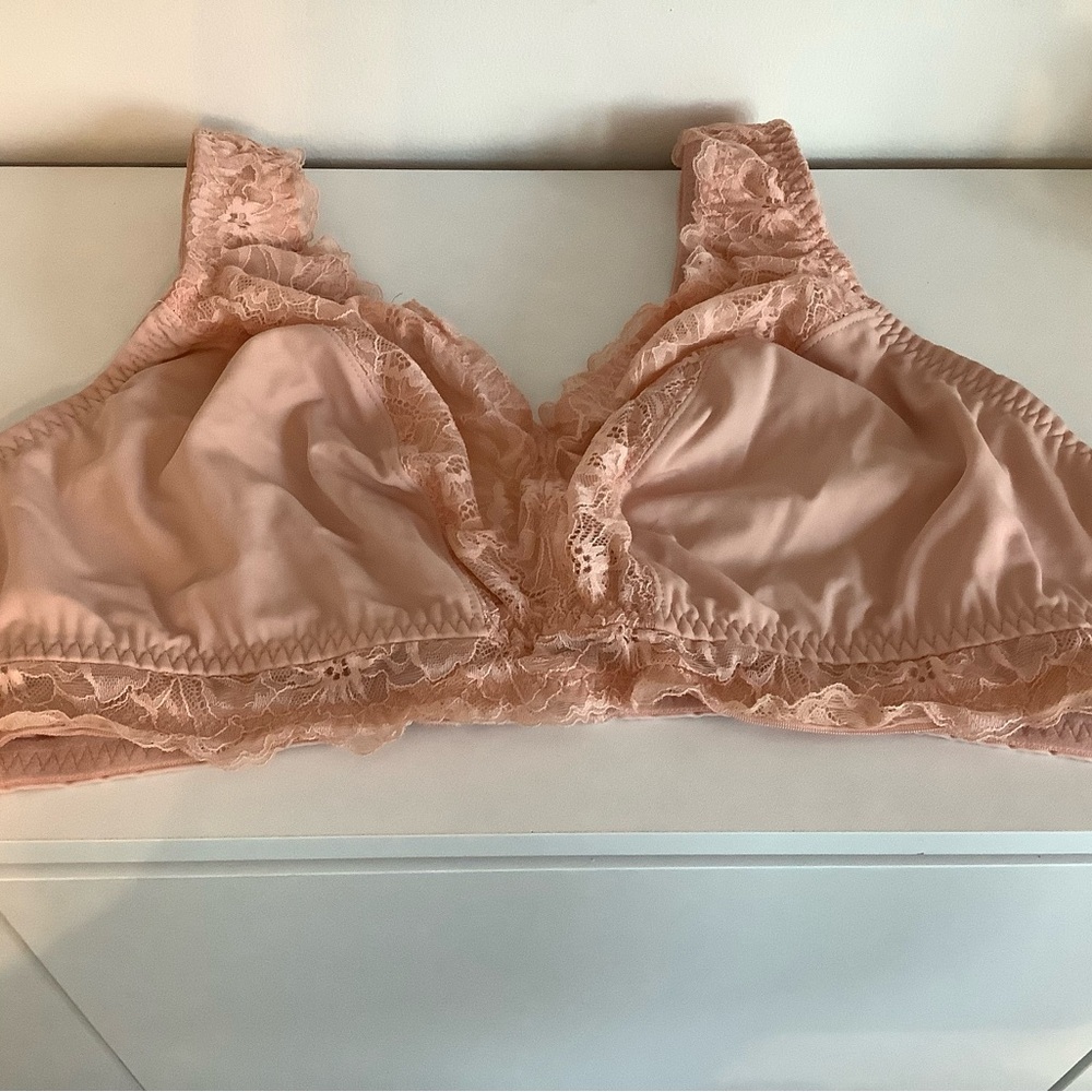 Set of 3 Breezies Soft Pink Lace Bralettes size 2X